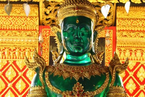 The emerald buddha (2)