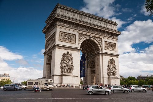 arc-de-triomphe-biggest-gate-in-paris-france-found-the-world