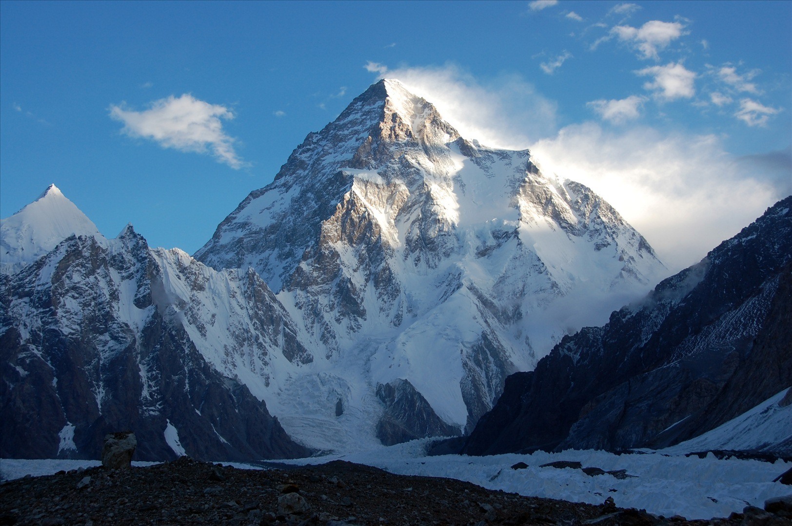 k2-the-second-highest-mountain-in-the-world-found-the-world