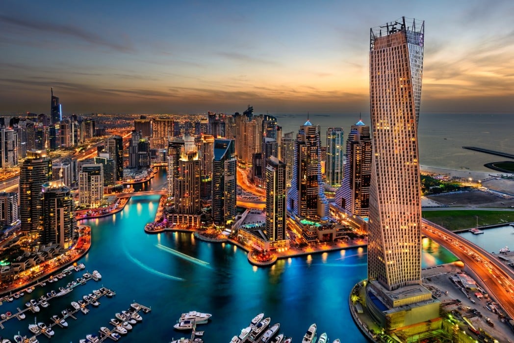 10 Best Places To Visit In This New Year Eve 2022 In World | Dubai UAE | Found The World