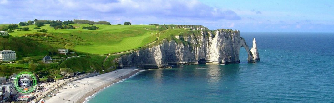 Read this before visitng Etretat, France - A stunning place