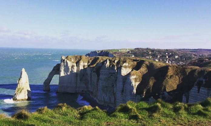 Read this before visitng Etretat, France - A stunning place