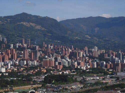 Poblado Colombia (6)
