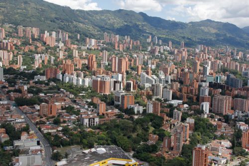 Poblado Colombia (7)
