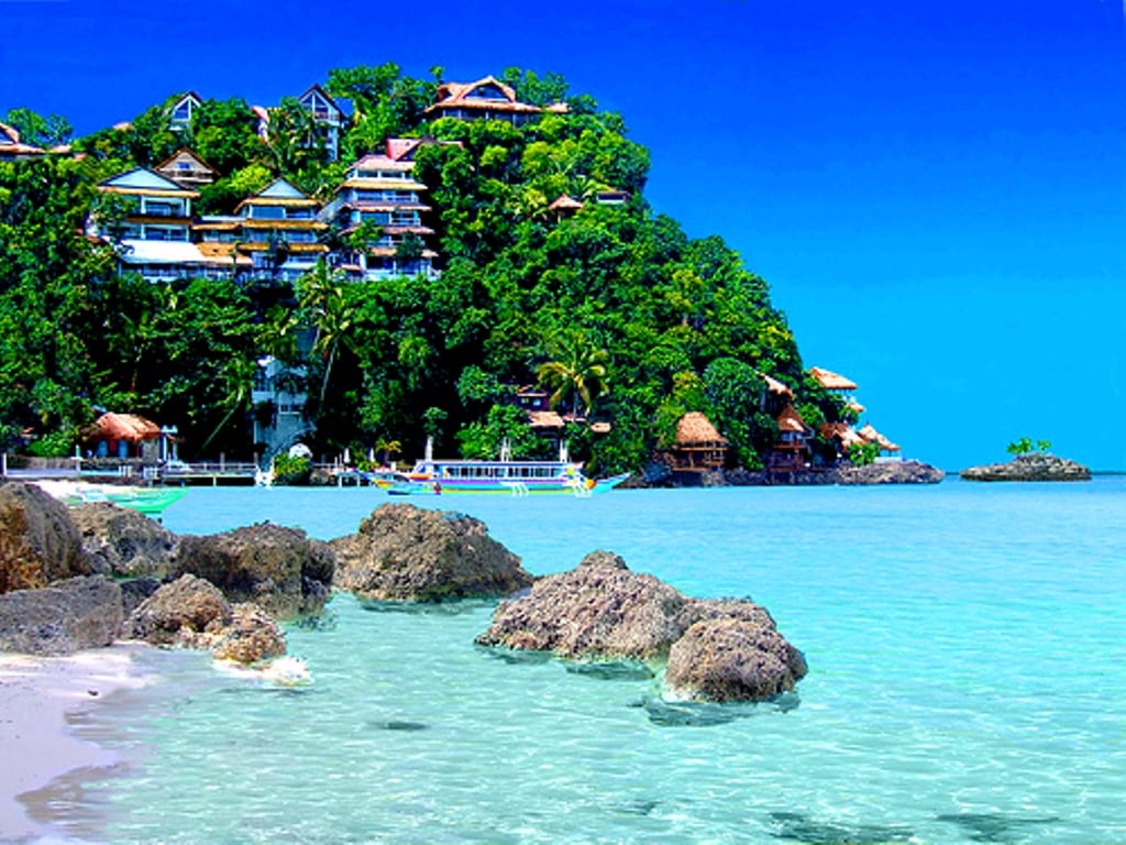 tourist in boracay