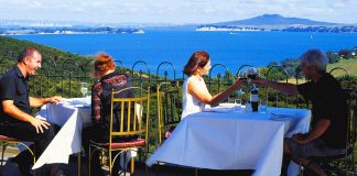 Top Attractions of Waiheke Island, New Zealand Tour of the wineries