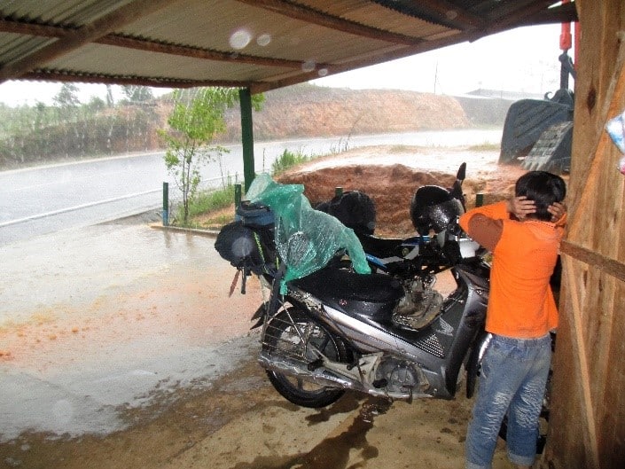 Vietnam adventure in motorcycle