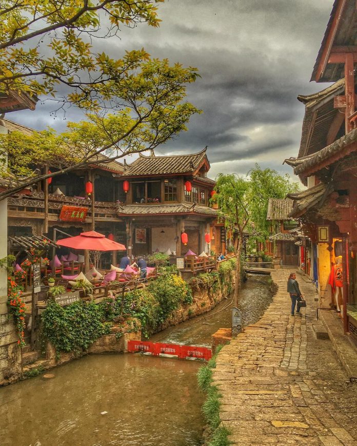 Lijiang china old town
